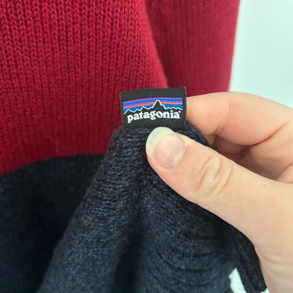 Patagonia Lambswool V-Neck Sweater - Picture 6 of 6